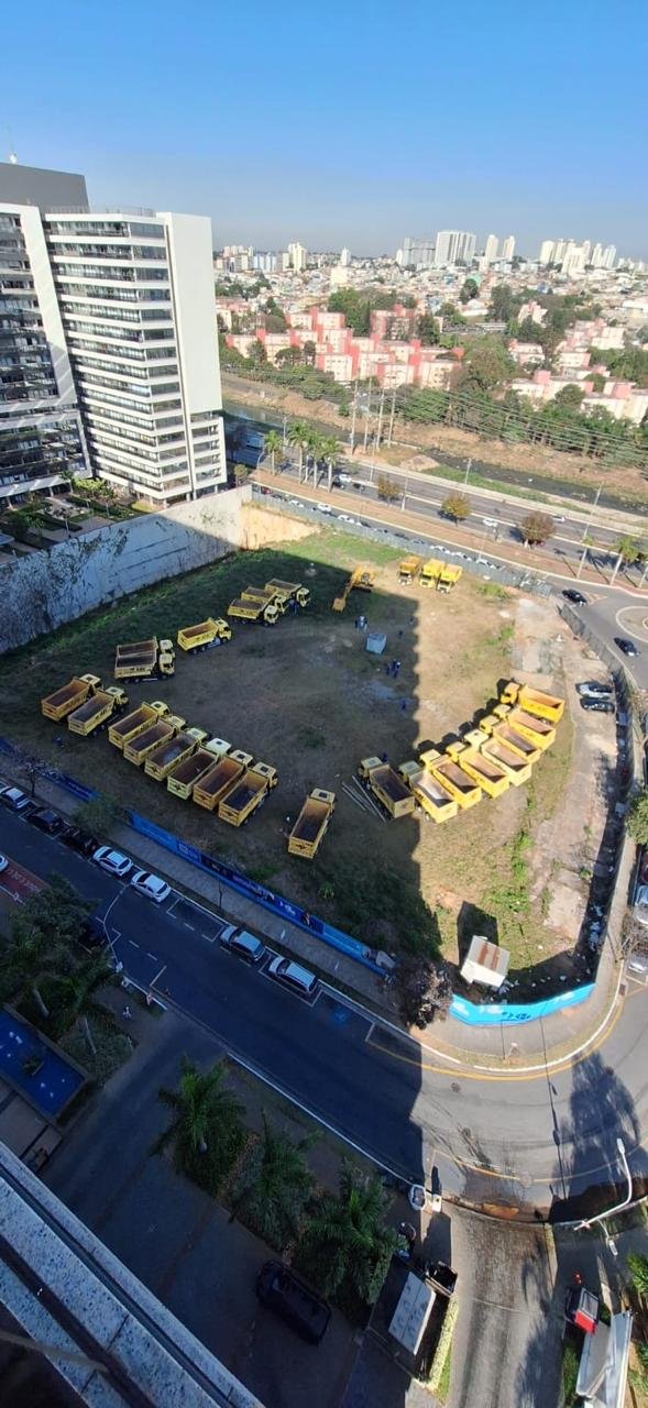 Terreno do empreendimento residencial de alto padrão Hub&Line Corporate em fase de preparação